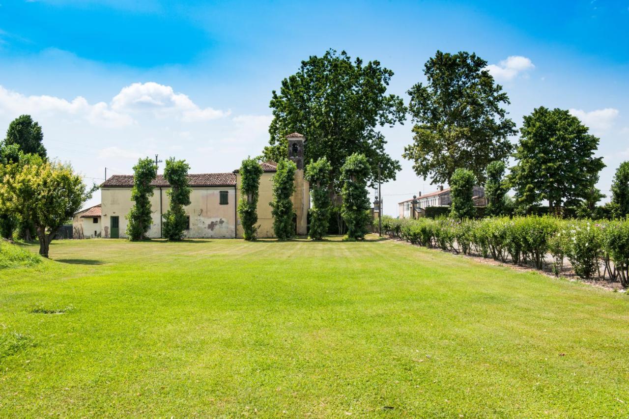 Agriturismo Lecolombare Nogarole Rocca Eksteriør billede